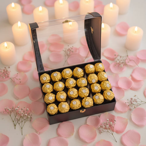 Ferrero Rocher luksuzna crna poklon kutija sa zlatnim čokoladicama, premium poklon Srbija, pokloni Srbija online, poslovni poklon Beograd Novi Sad Niš, romantično iznenađenje za nju i njega, online iznenađenje dostava, luksuzni slatki poklon, Ferrero poklon kutija Srbija, ideja za poklon godišnjica rođendan, premium čokoladni poklon set